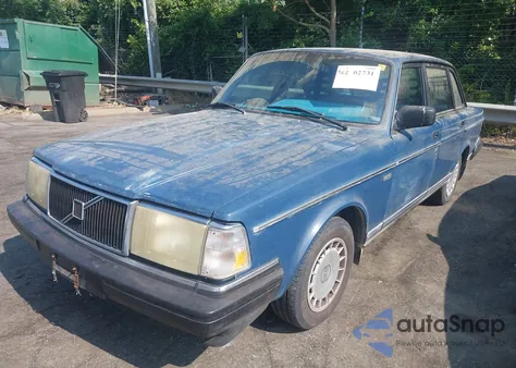 1991 Volvo 240 из США, поврежденный, VIN YV1AA8843M1456950